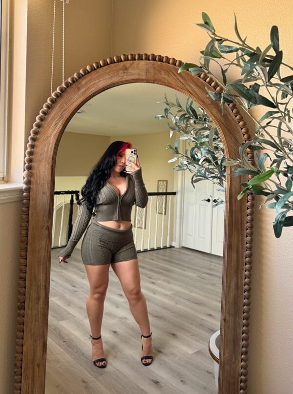 Cozy Up - Image 2